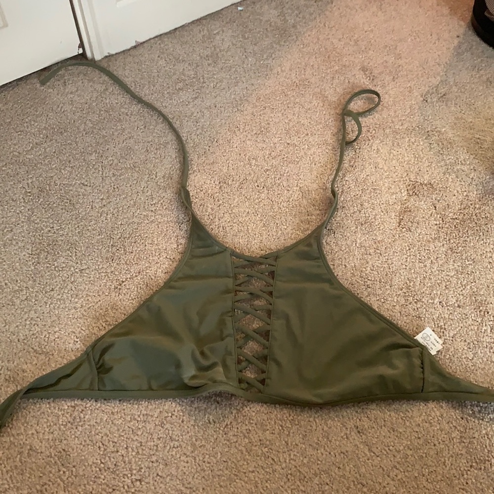 HOLLISTER OLIVE HALTER CRISS CROSS SWIM TOP SMALL